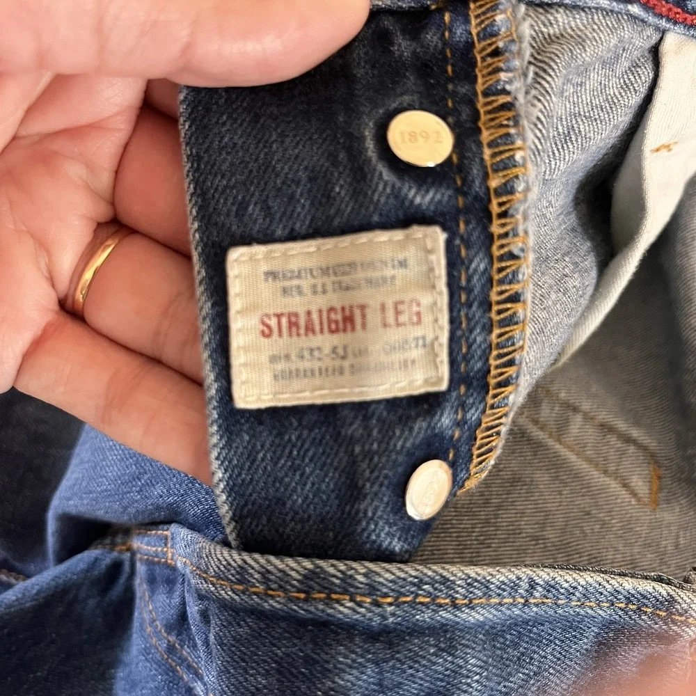 Vintage Abercrombie & Fitch jeans Men's 32X29 blue Straight leg Made In USA
